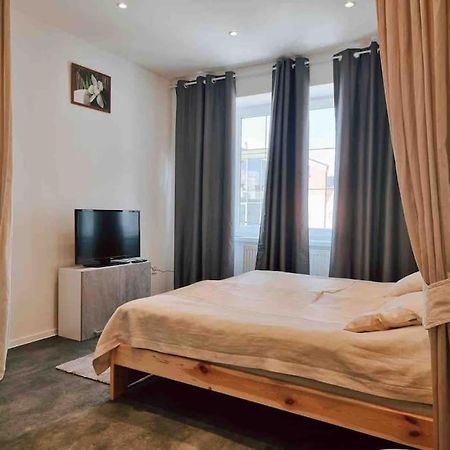 Utulny Byt V Super Lokalite Apartamento Bratislava Exterior foto